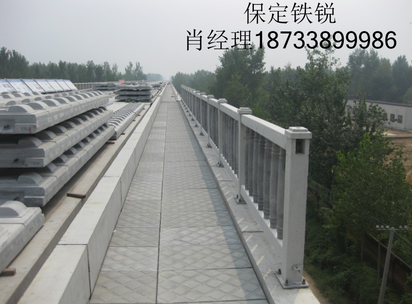 ���²ۺ͸ǰ�����ʹ�á�����������ˮ�ף����ڵ��²۵Ļ�ˮ��ʱ�ŷ�ֹ�������������