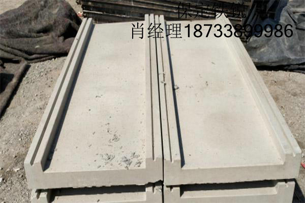 ����Χǽѹ����Ҫ��Ӧ���ڱ���е�һ��ˮ����Ʒ��һ��Ϊ���������ۣ�����Ϊ�˱���ǽ�壬ͬʱ��Χǽ��̽�ʵ�����׵������ڽ�����Χǽ�ϣ�Χǽѹ����Χǽ����Ҫ��һ���ṹ��������Ӱ��Χǽ�����ۻ�Ӱ��Χǽ��������