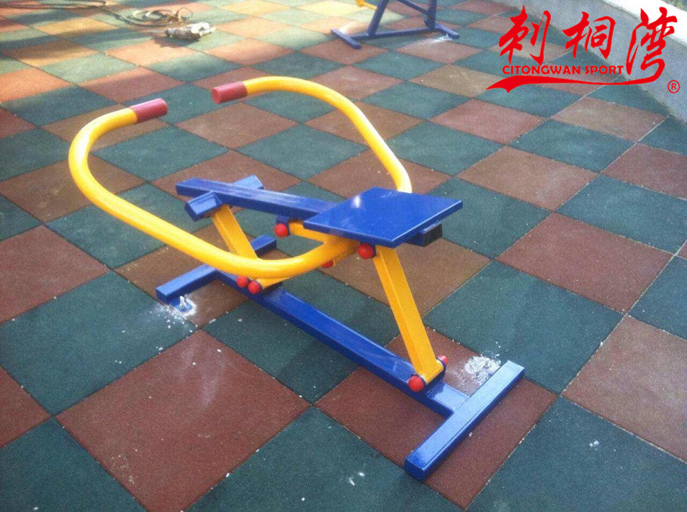 �������ݣ�ռ�ؿռ䣨��*��*�ߣ���1250*1100*1000mm��Ҫ���ܣ�����������������ǿ�ķι��ܡ����������������������ȣ�˫�ְ��գ�˫��������ʽ�����˶���