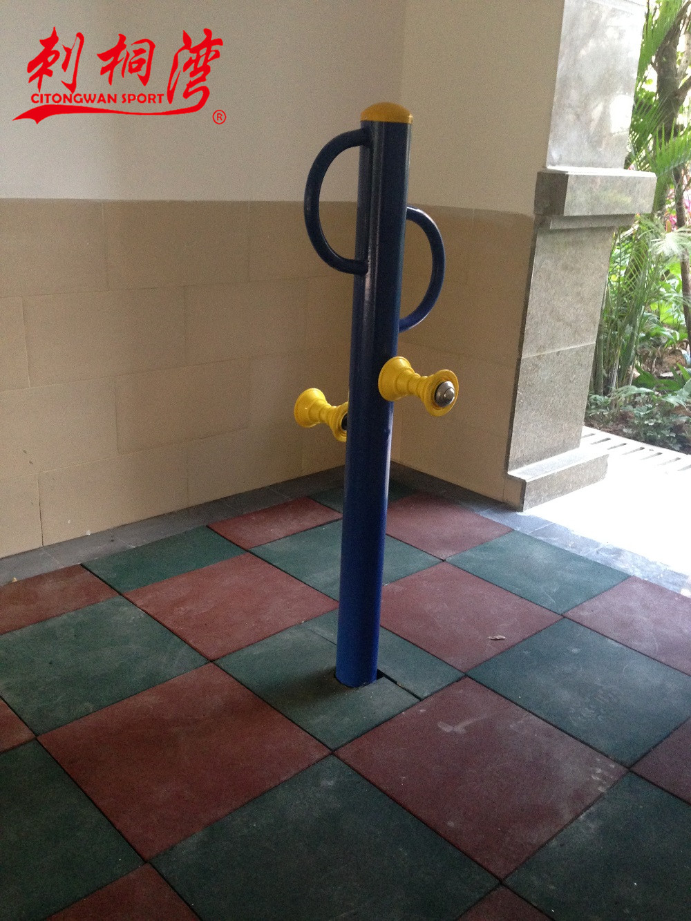 ռ�������500*450*1500mm;  ��Ҫ���ܣ���Ħ��֫���⡢��ǿ���������ԡ�������֮��Ч��  ���������������շ��֣���������ĥ����ǰ���˶�