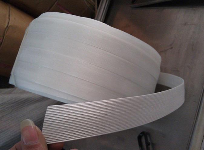 ��ά��������Ծ۶Ա��������Ҷ�����Ϊ��Ҫԭ�Ͼ����ӹ����ɵģ�����Ŀǰ��������������ִ���PET�ִܸ� ��һ�����ͻ����İ�װ���ϣ����⼸���²��ʵĿ����ɹ����ɱ��Ĵ���½����Ѵ���ʹ���ڸ���ҵ������ҵ������ҵ��ֽҵ��שҤҵ����˿ҵ���̲�ҵ������ҵ����֯����еҵ��ľҵ�ȡ�