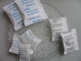 �㷺�����������Ǳ����豸��е��Ƥ������Ь�ࡢ��֯Ʒ��ʳƷ��ҩƷ�ȵ�����������п��ƻ��������ʪ�ȣ����ͺͼ�����Ʒ�ܳ���ù�����ʴ��