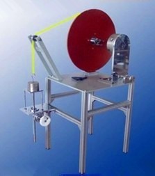 ��װ���Ǹ���GB2099.1-2008��24.6���GB7000 .1 :4.12.5���IEC60598.1:4.12.5��IEC884-1��24.6����Ҫ��������죬���ڼ���ƾ������ܷ�ѹ��Ť��ǿ�ȵ�ר������װ�á�